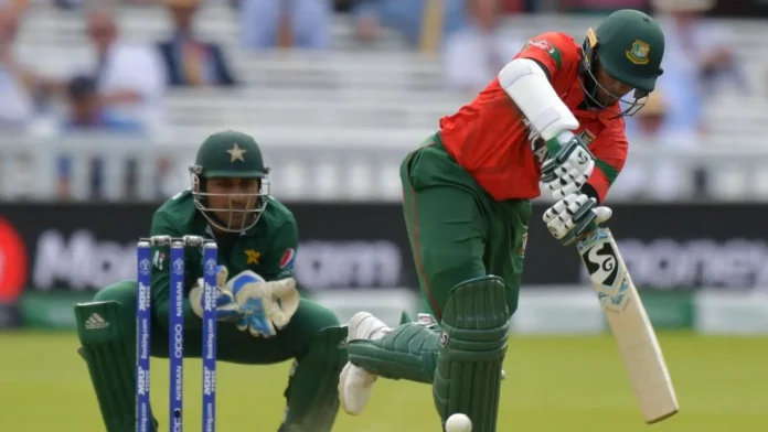 Cricket fans watching Pakistan vs. Bangladesh Asia Cup 2023 live stream