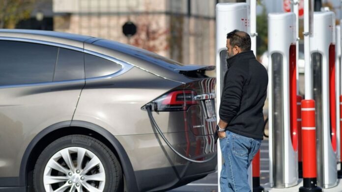 Three main reasons why EV adoption in the US hasn't happened quickly