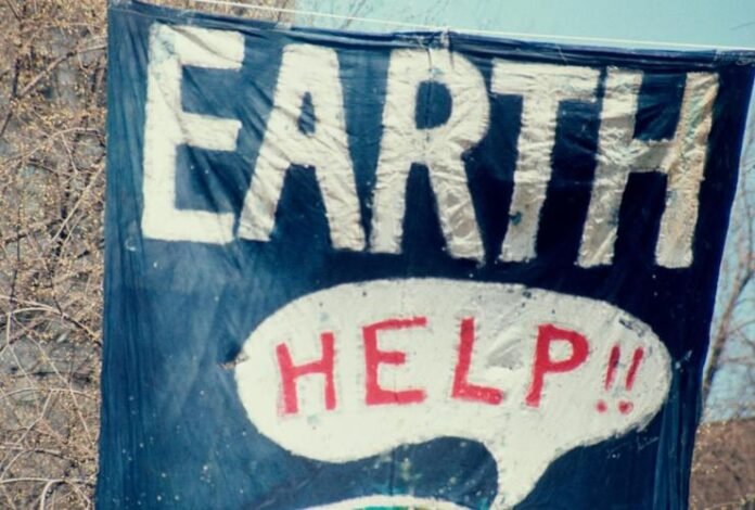 Deaths from mental health issues increase in tandem with Earth's rising temperature